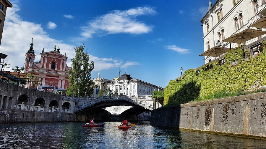 Фото: Набережная Цанкарьево (Cankarjevo Nabrezje), Любляна